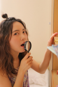 女囚701号